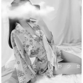 Sexy Sakura Kimono Jauki Japāņu Vienotu Tērpu Ziedu Peldmētelis Īsā Kimono Drēbes Nakts Peldmētelis peldmētelis Sievietēm 26380