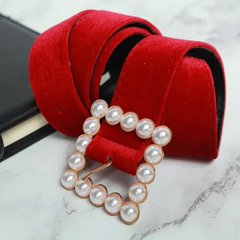 Modes Moderns Sarkanā Samta Perlamutra Pogu Sieviešu Jostas Ir 2021. Pērle Sprādzes Flaneļa Aprikožu Jostu Meitenēm Luksusa Kleita Ceinture