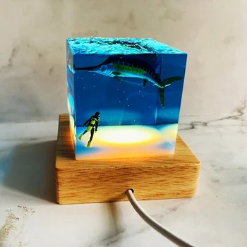 UZST STUDIO Indo-Klusā okeāna Buruzivs Zivju Gaismas Apdares Sveķu Kolektora Artware Radošo Dāvanu Pieaugušo Kid Roku Attēls Modelis