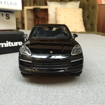 Welly 1:24 Porsche Cayenne melns auto sakausējuma auto modeļa simulācijas auto dekorēšana kolekcija dāvanu rotaļlietas Die casting modelis zēns rotaļlietas