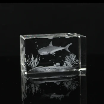 Feng shui Kvarca Kristāla 3D Cirsts Baltā Haizivs Figūriņas Cube Mājas Dekoru Seaquarium Displejs Ornaments
