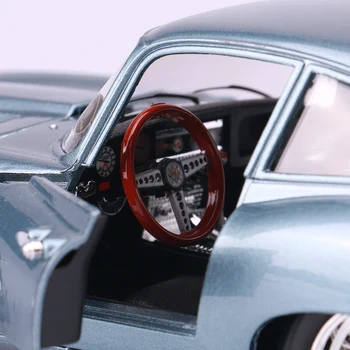 Bbuargo 1:18 Jaguar E-type Kupeja gaiši zils auto modeļa simulācijas auto dekorēšana kolekcija dāvanu rotaļlietas Die casting modelis zēns rotaļlietas