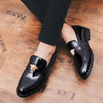 Modes zīmolu kurpes rudens dizainers augstas kvalitātes melnā mokasīni neslīdoša ūdensnecaurlaidīga vīriešu ērtas lakādas biznesa