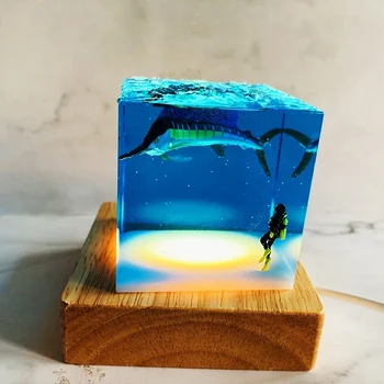 UZST STUDIO Indo-Klusā okeāna Buruzivs Zivju Gaismas Apdares Sveķu Kolektora Artware Radošo Dāvanu Pieaugušo Kid Roku Attēls Modelis