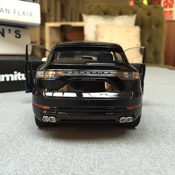 Welly 1:24 Porsche Cayenne melns auto sakausējuma auto modeļa simulācijas auto dekorēšana kolekcija dāvanu rotaļlietas Die casting modelis zēns rotaļlietas