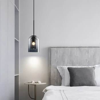 Ziemeļvalstu lampas modernās vienkārši guļamistabas gultas stikla piekariņu gaismas, bārs, restorāns gaismas luksusa vienu galvu, stikla lustra