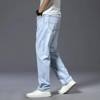 Ērts mīksts augstas kvalitātes kokvilnas stiept vīriešu taisnu kāju mīksti džinsi 