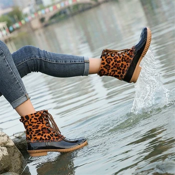 Rudens ziemas ūdensnecaurlaidīgs mežģīnes up krāsu saskaņošanas sieviešu kurpes Pretslīdes high top lietus zābaki Pievienot kokvilnas, lai saglabātu siltumu liela izmēra boot